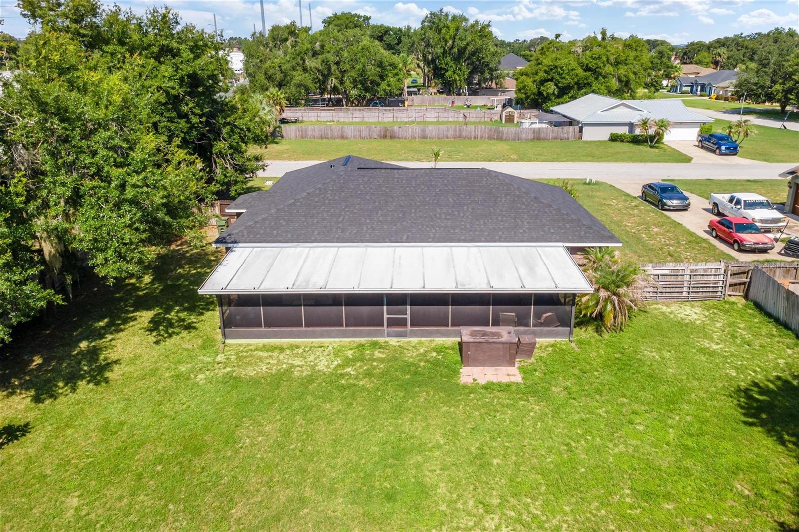 LEESBURG WATERS EDGE SUB - Residential