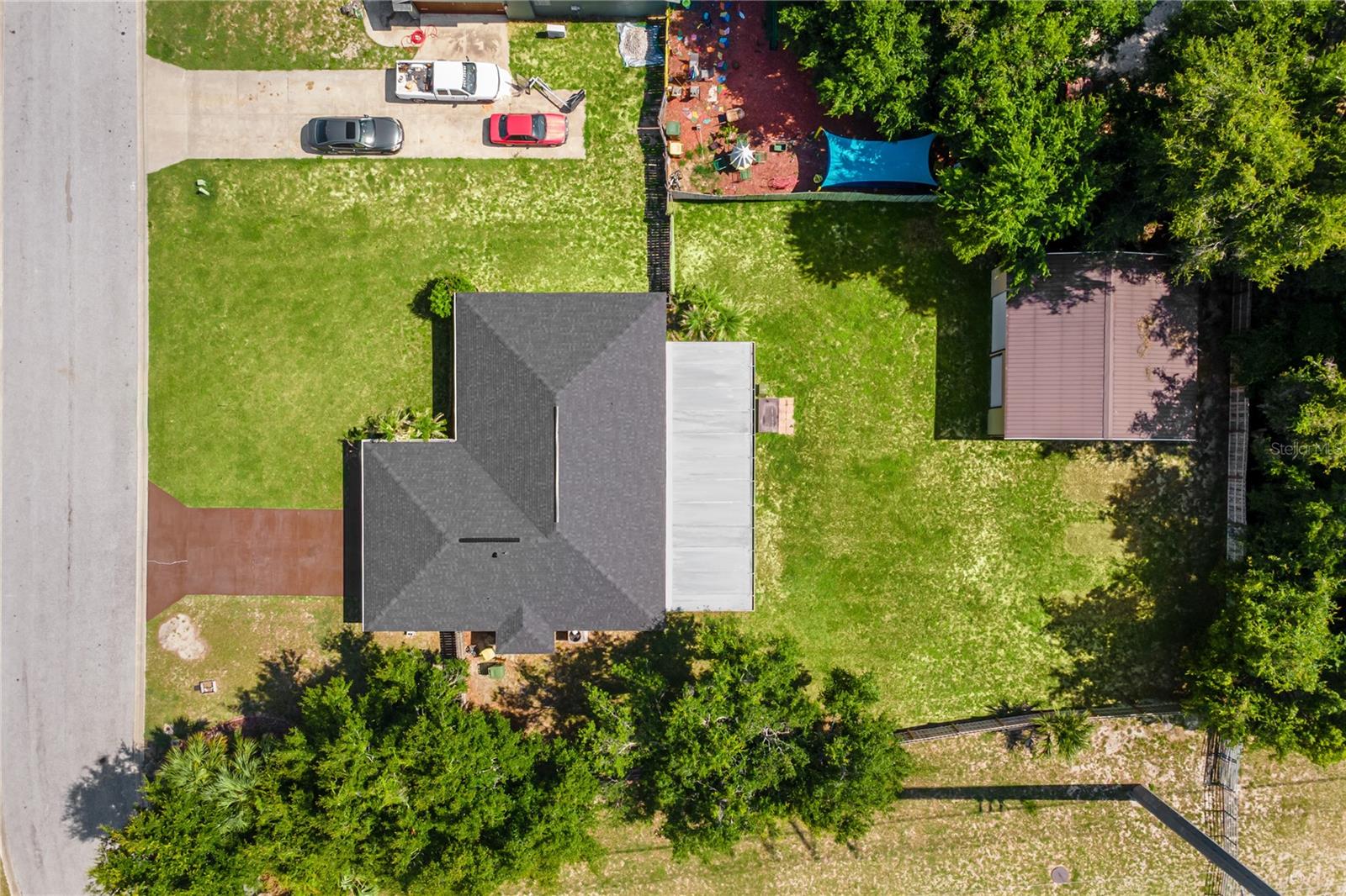 LEESBURG WATERS EDGE SUB - Residential