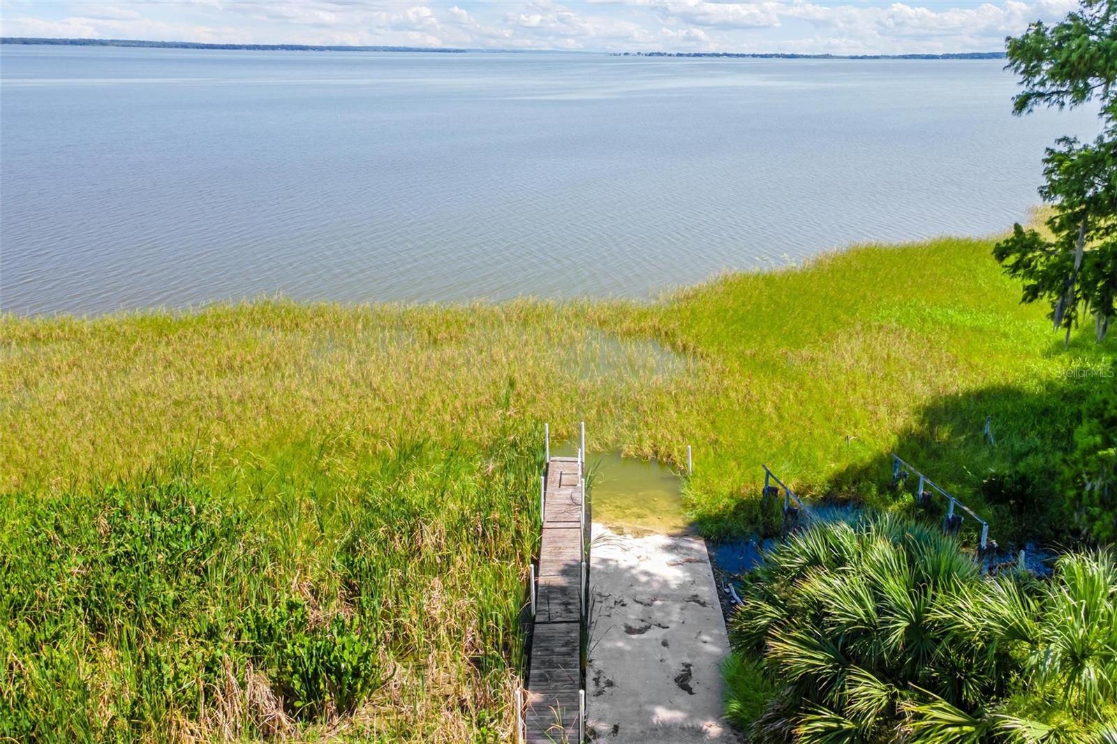 LEESBURG WATERS EDGE SUB - Residential