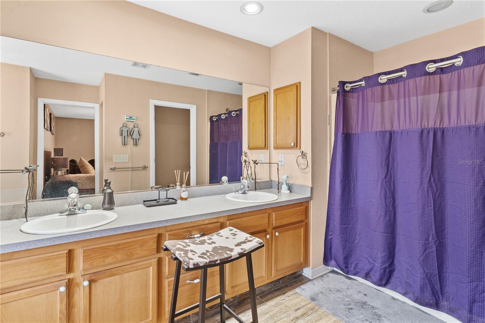 LEESBURG WATERS EDGE SUB - Residential
