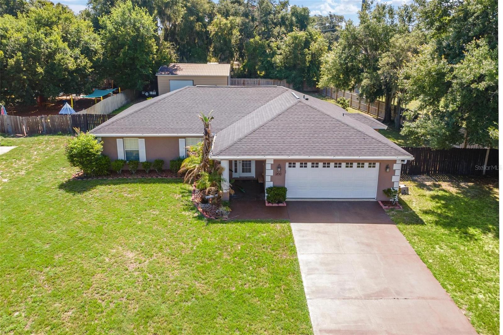 LEESBURG WATERS EDGE SUB - Residential