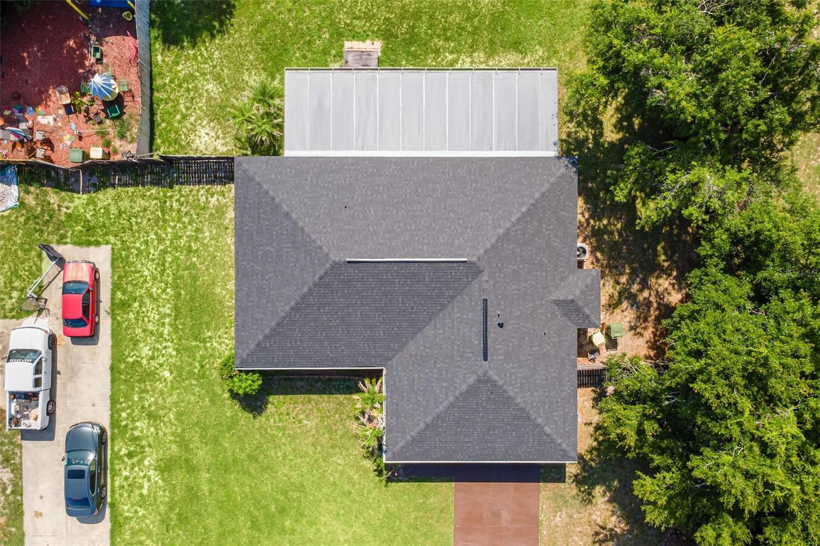 LEESBURG WATERS EDGE SUB - Residential