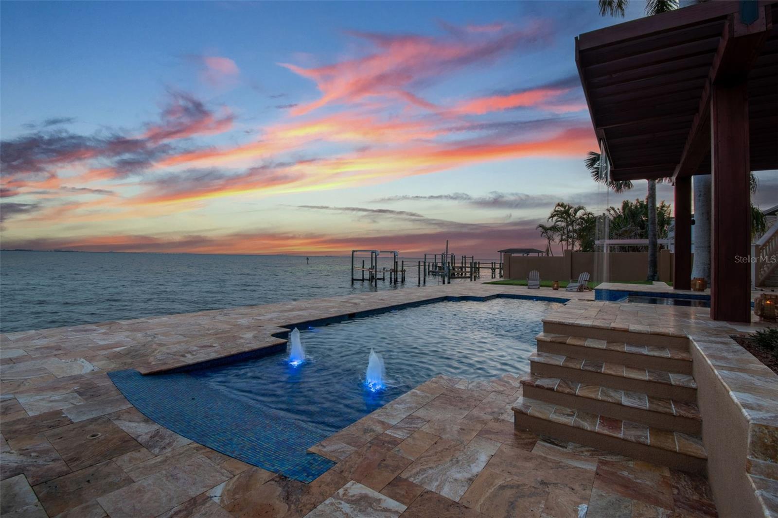 MARINER ESTATES - Residential
