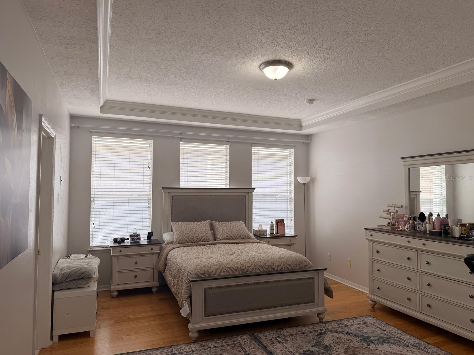 LAKES WINDERMERE PH 01 49 108 - Residential