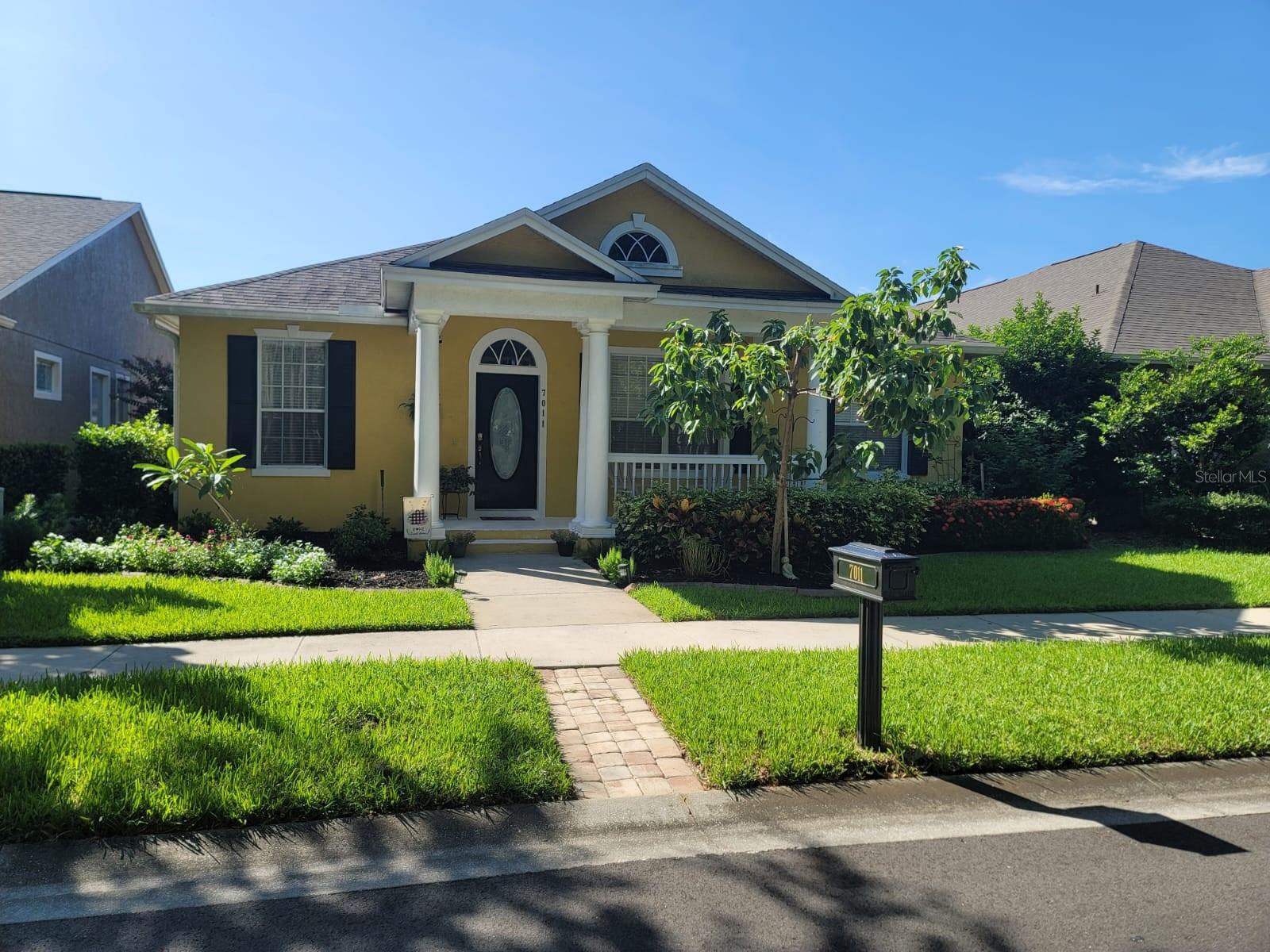 LAKES WINDERMERE PH 01 49 108 - Residential