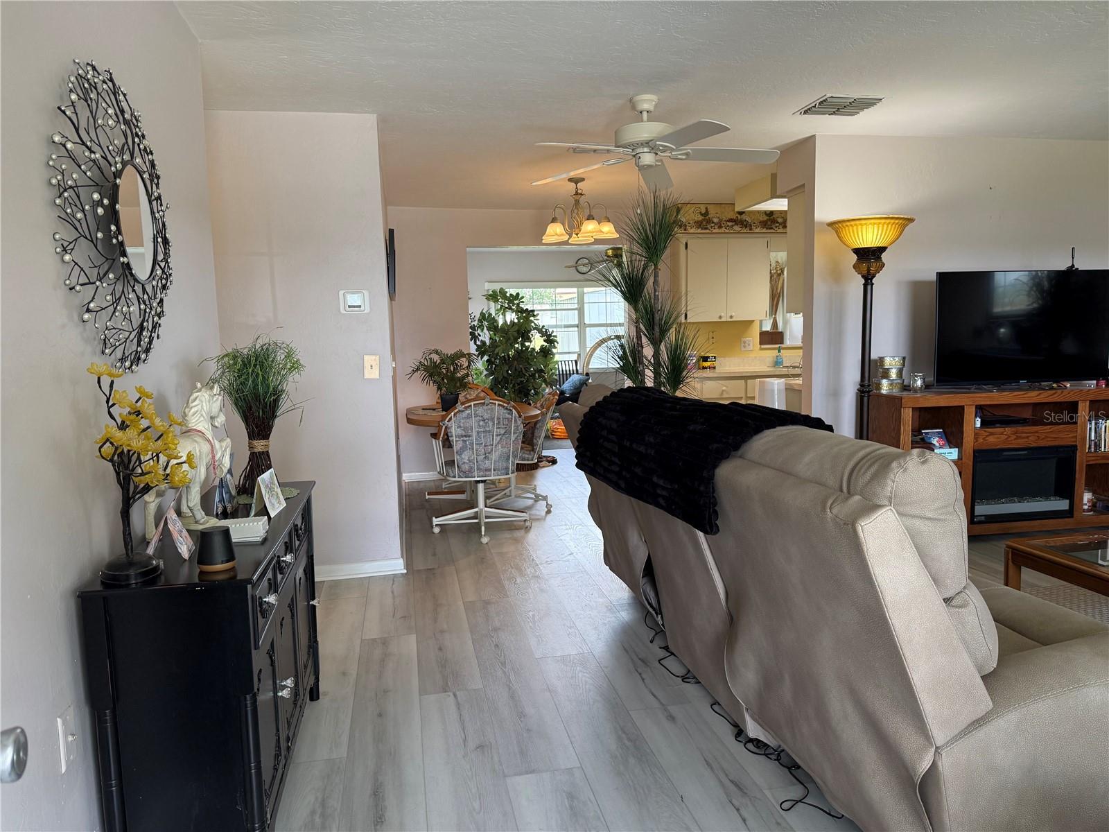BEVERLY HILLS - Residential
