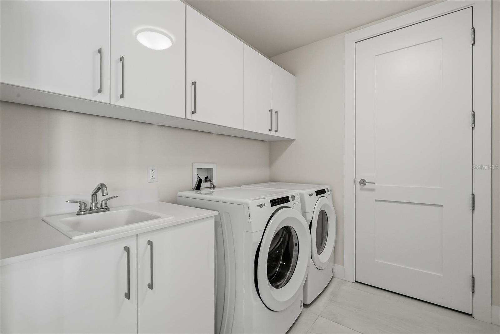 SALTAIRE ST PETERSBURG - Residential Lease