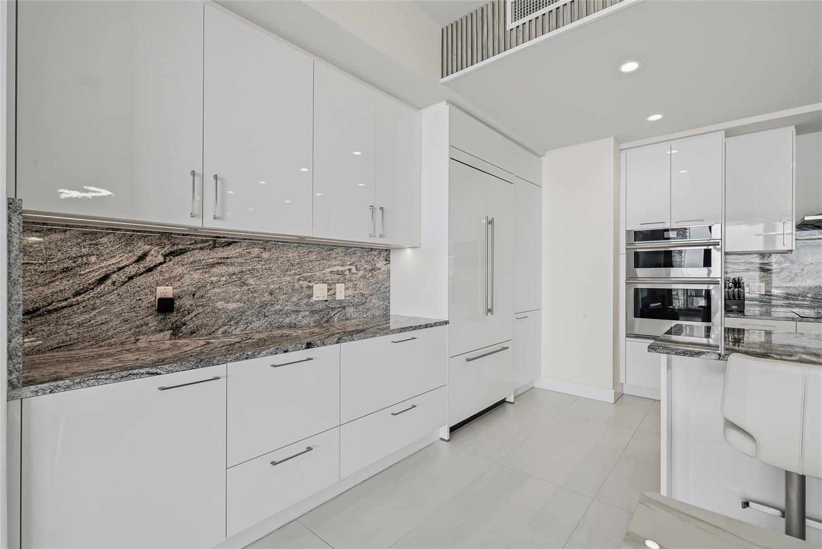 SALTAIRE ST PETERSBURG - Residential Lease