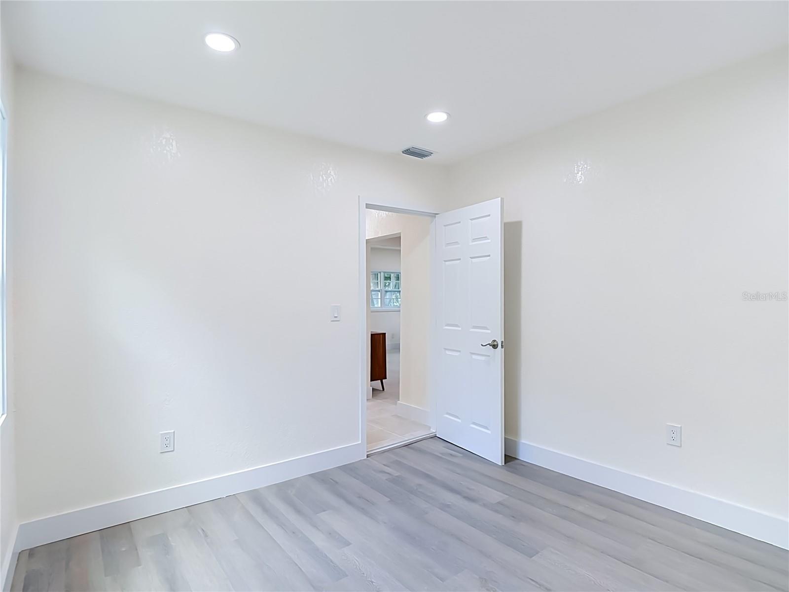 SULPHUR SPGS ADD - Residential
