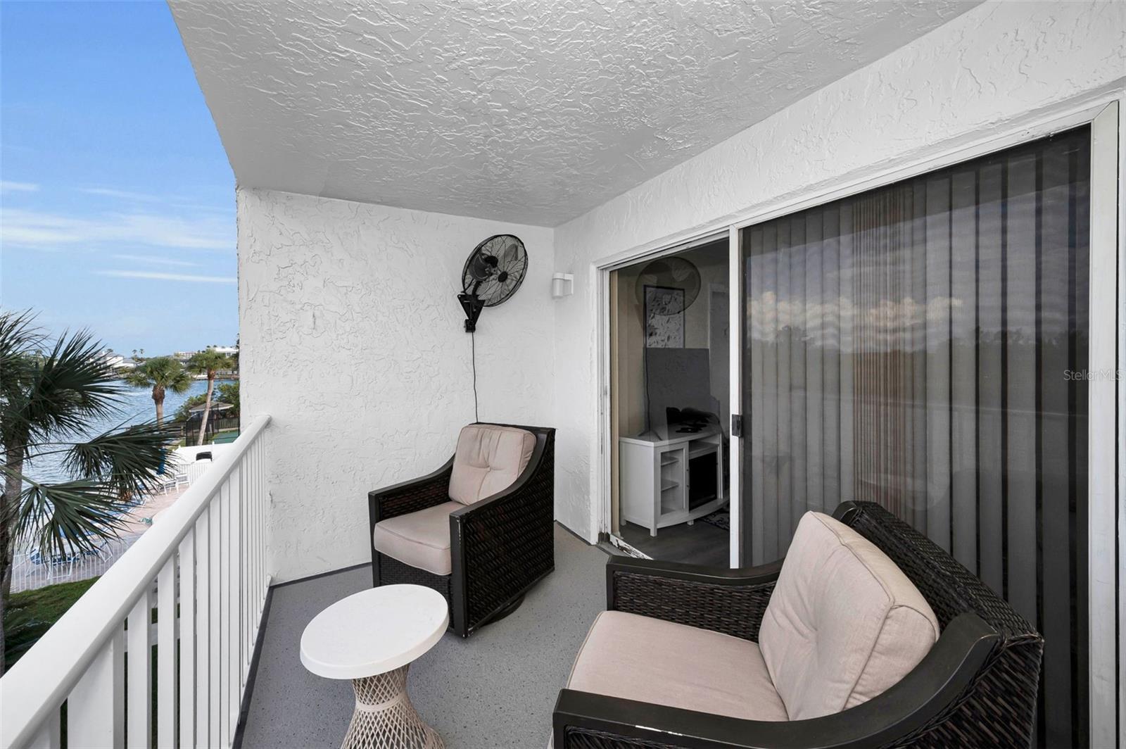 PORTSIDE CONDO - Residential