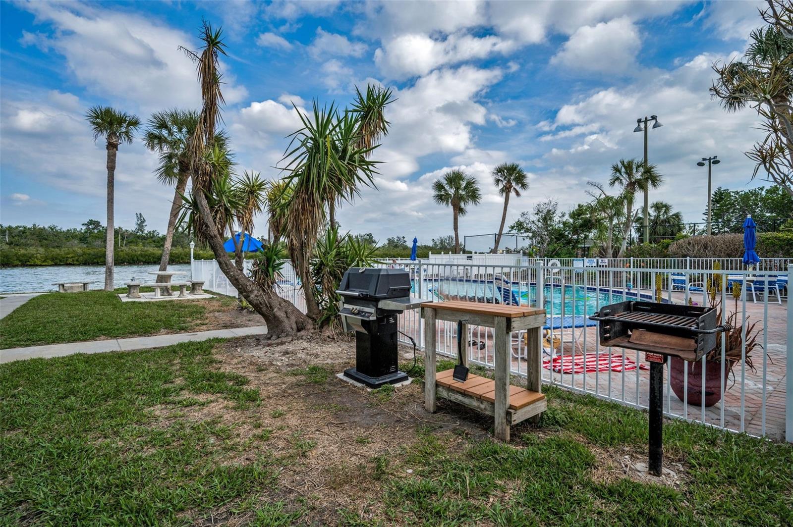PORTSIDE CONDO - Residential