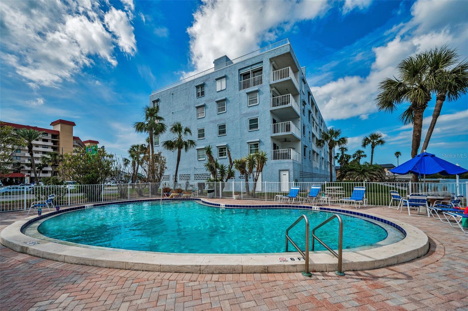 PORTSIDE CONDO - Residential