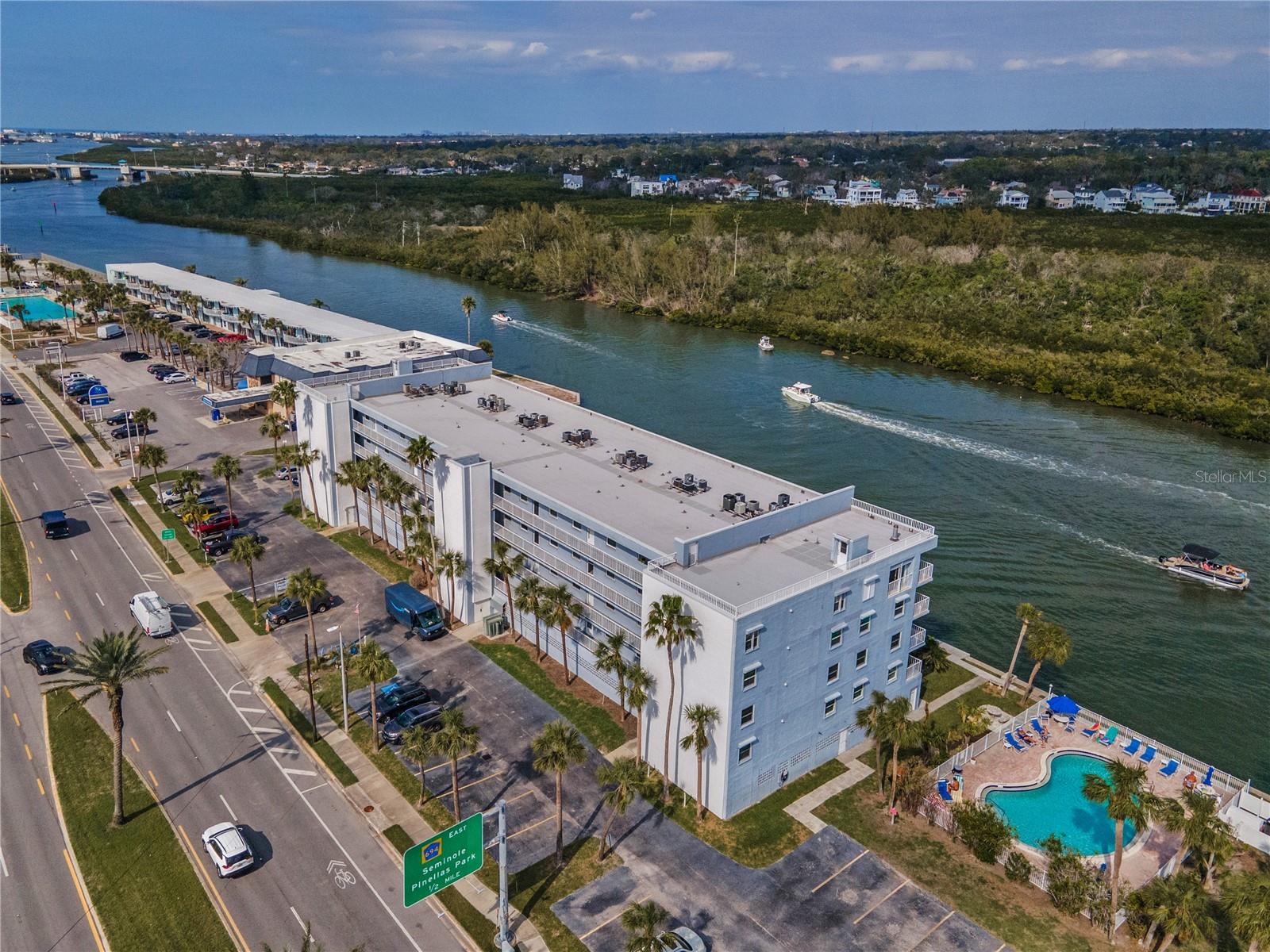 PORTSIDE CONDO - Residential