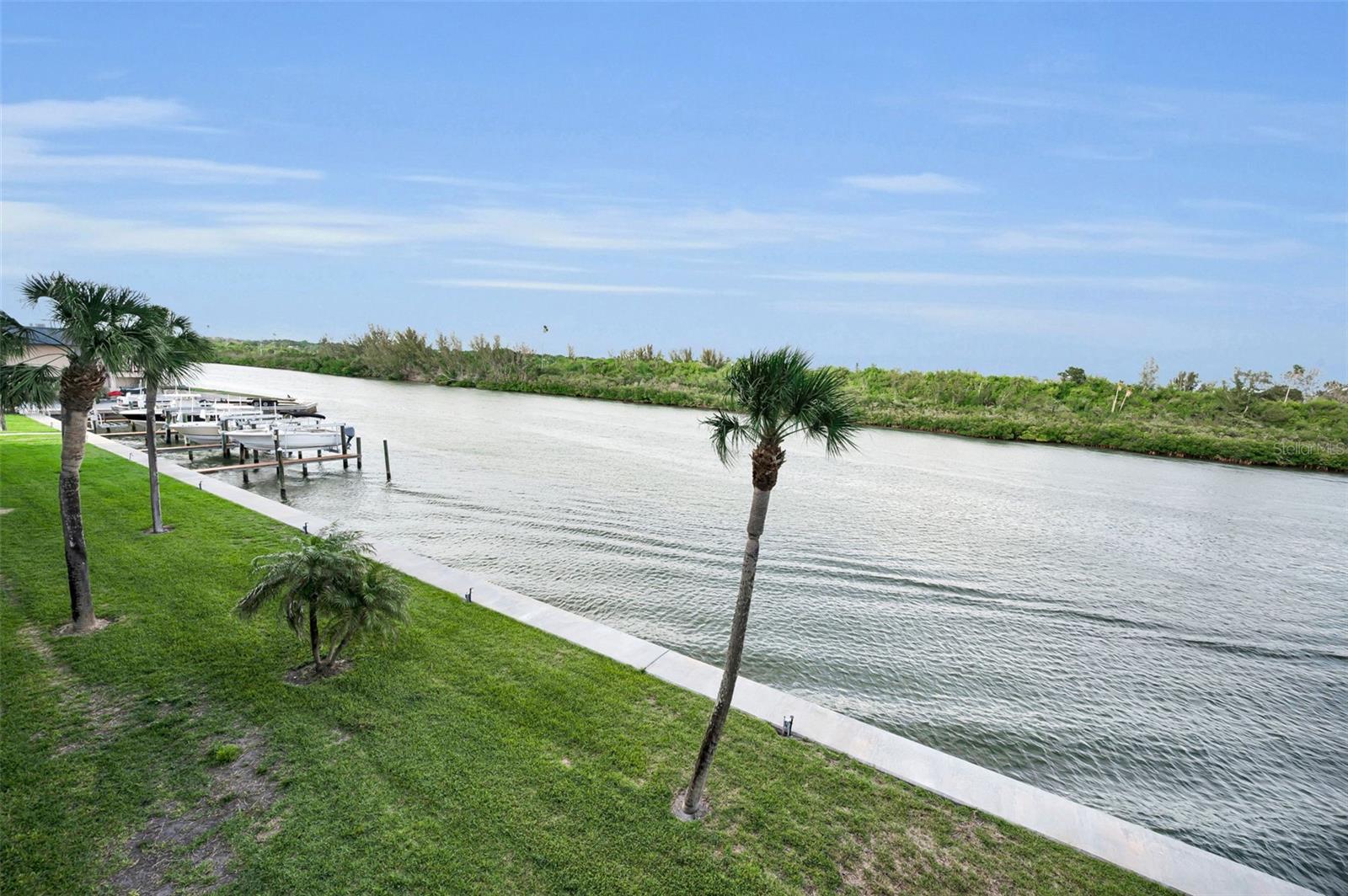 PORTSIDE CONDO - Residential
