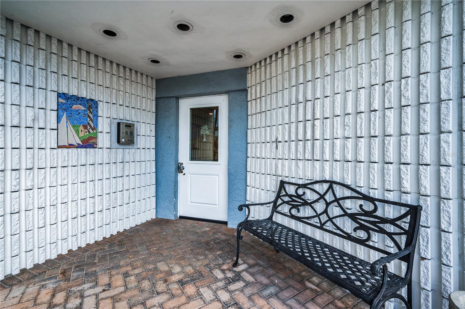 PORTSIDE CONDO - Residential
