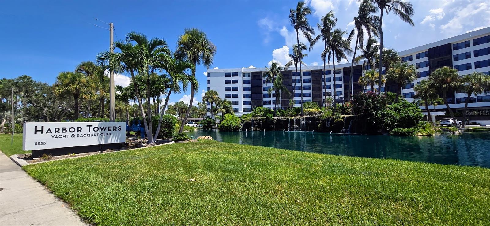 HARBOR TOWERS Y & R - Residential