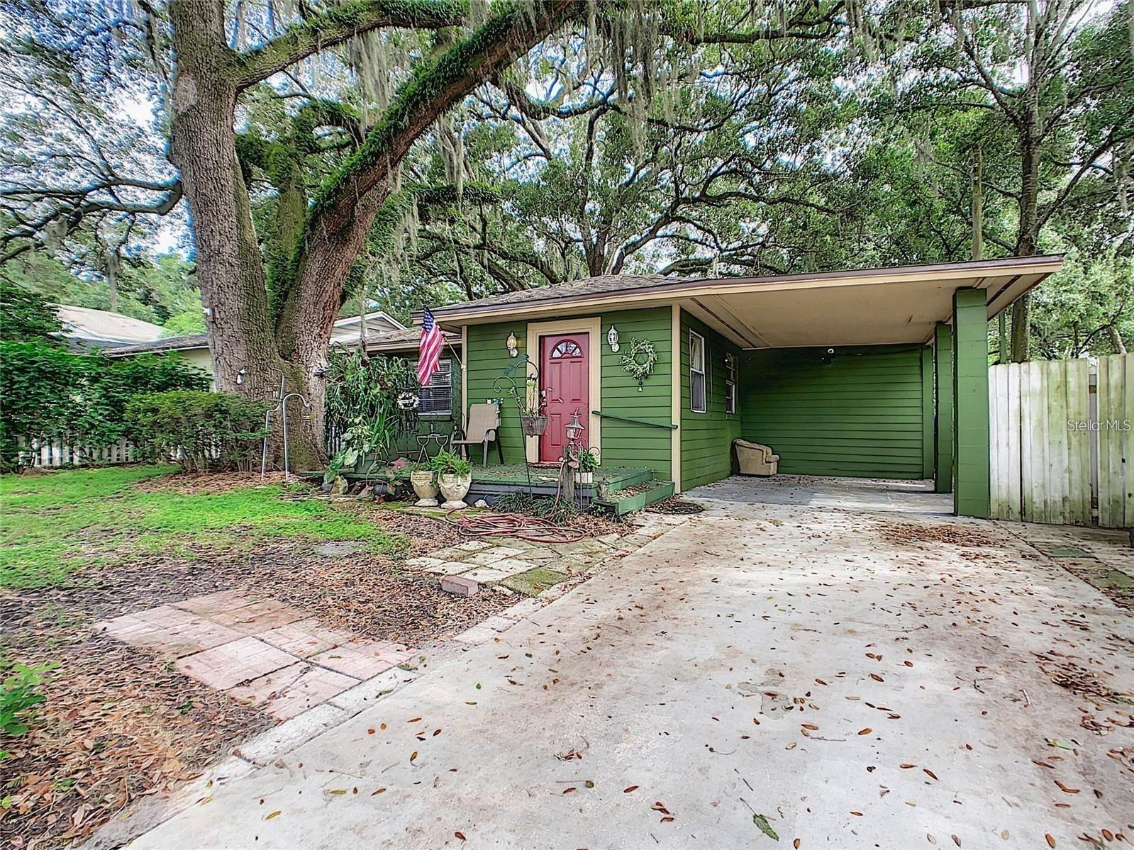 ROLANDO ESTATES - Residential