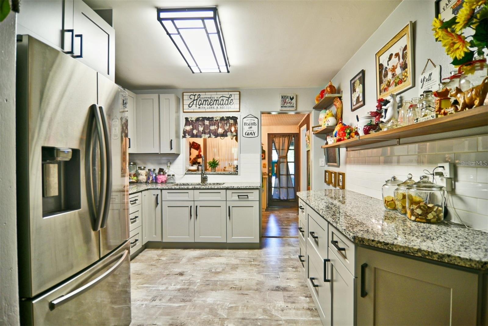 ROLANDO ESTATES - Residential