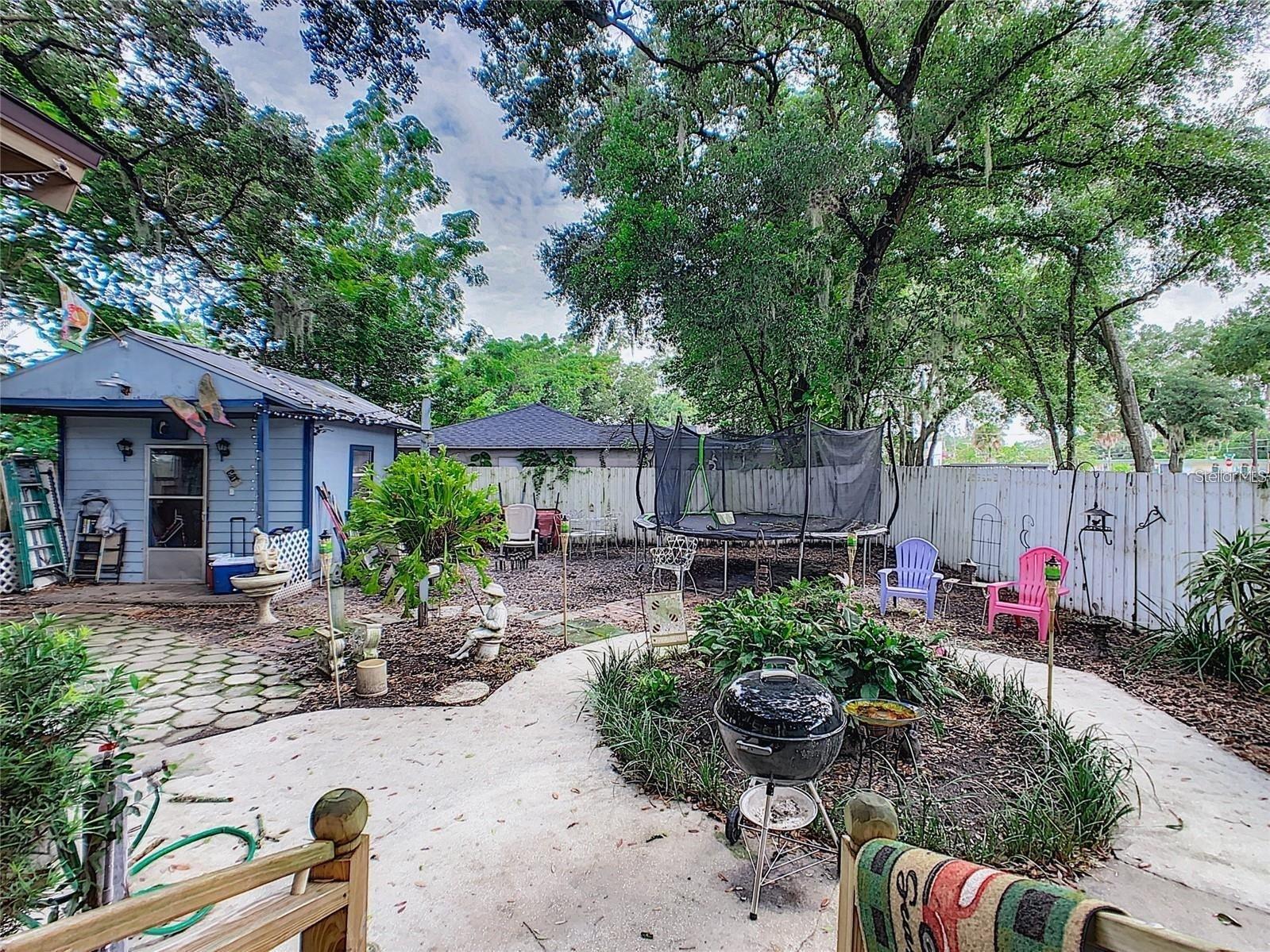 ROLANDO ESTATES - Residential