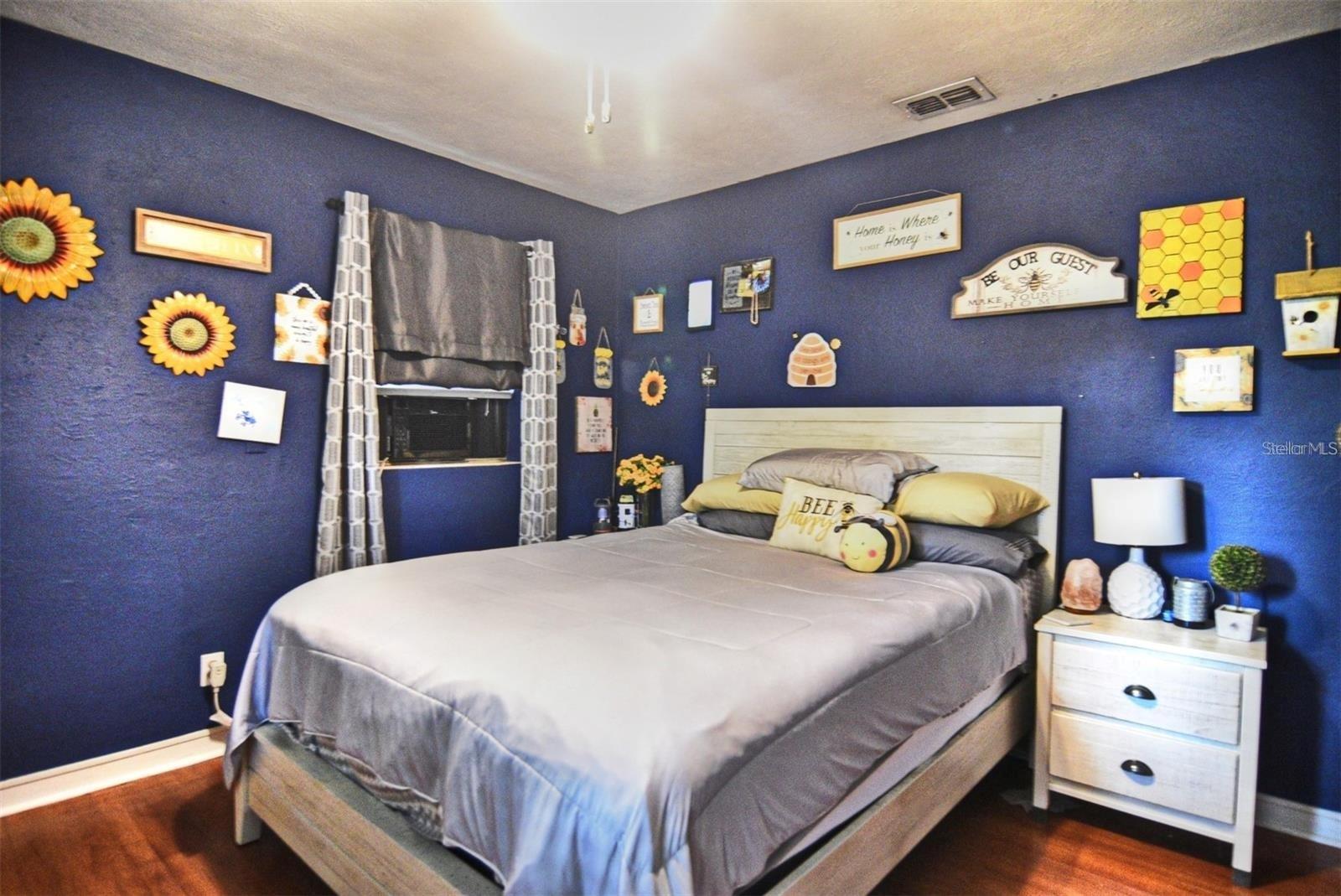 ROLANDO ESTATES - Residential