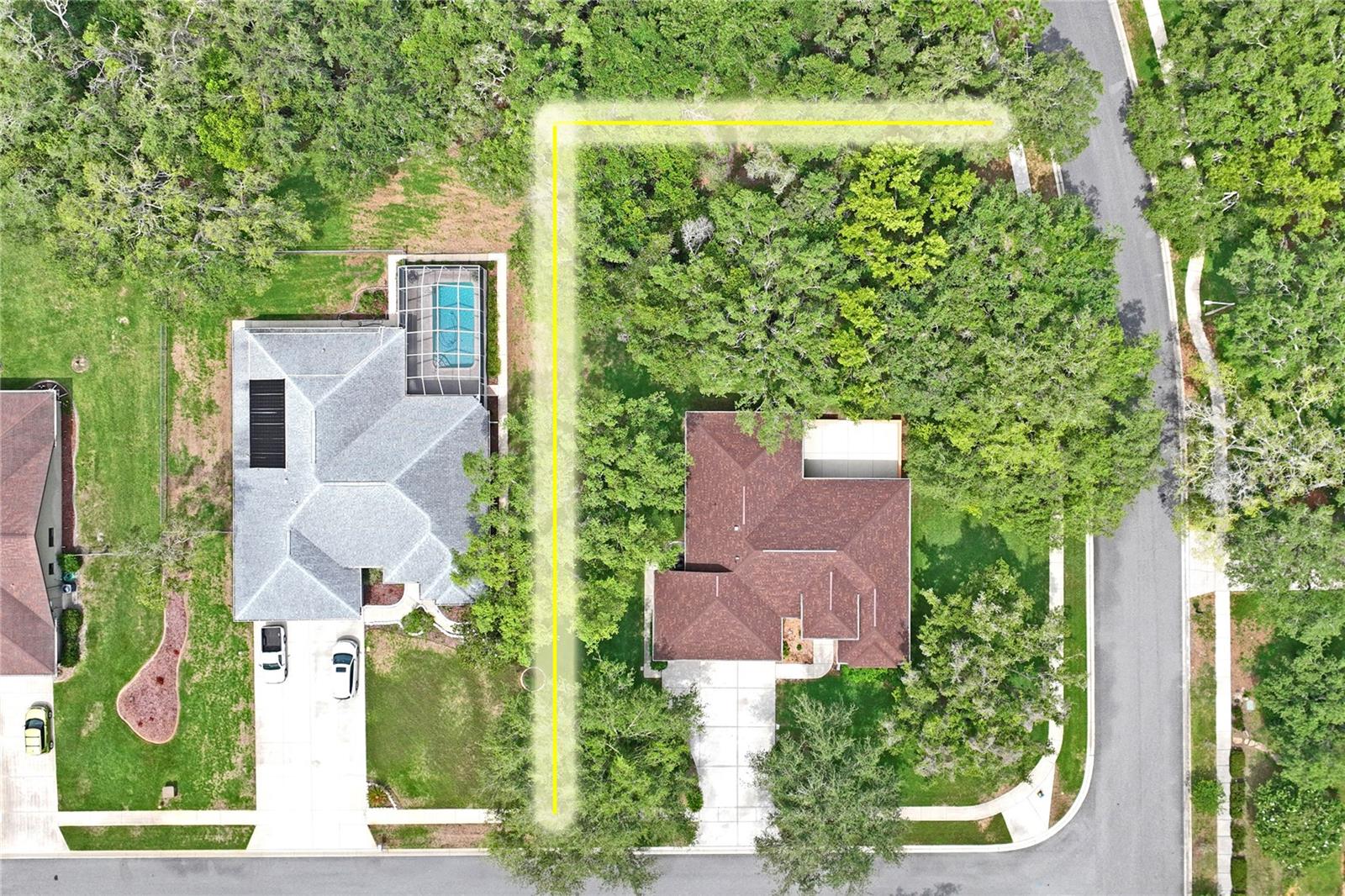 AUTUMN OAKS - Residential