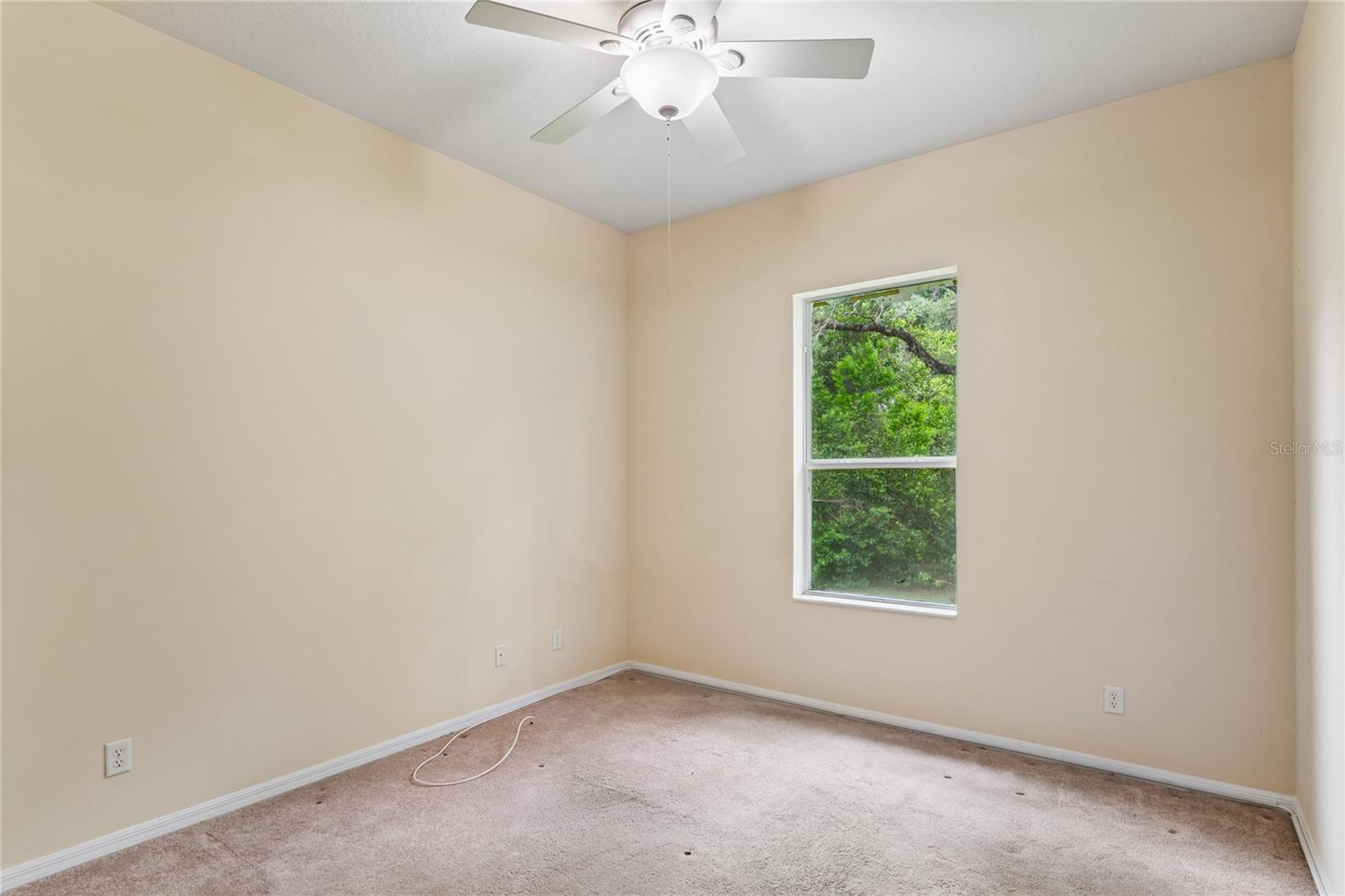 AUTUMN OAKS - Residential