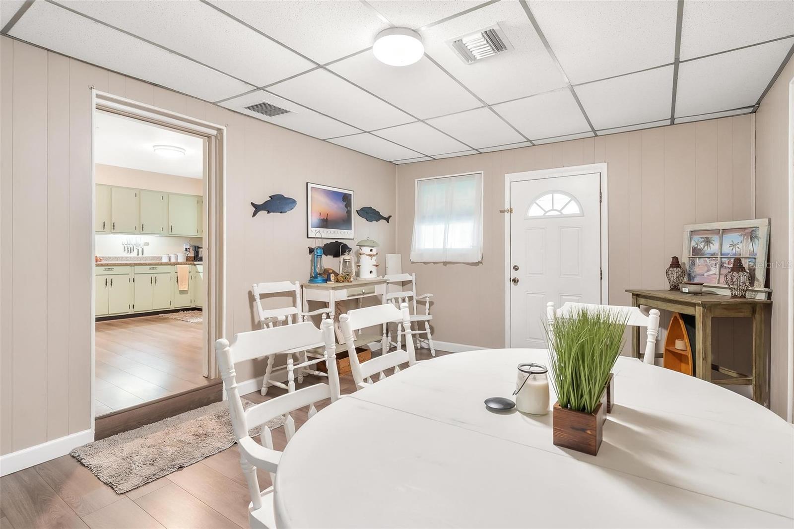 FRUITLAND PARK - Residential