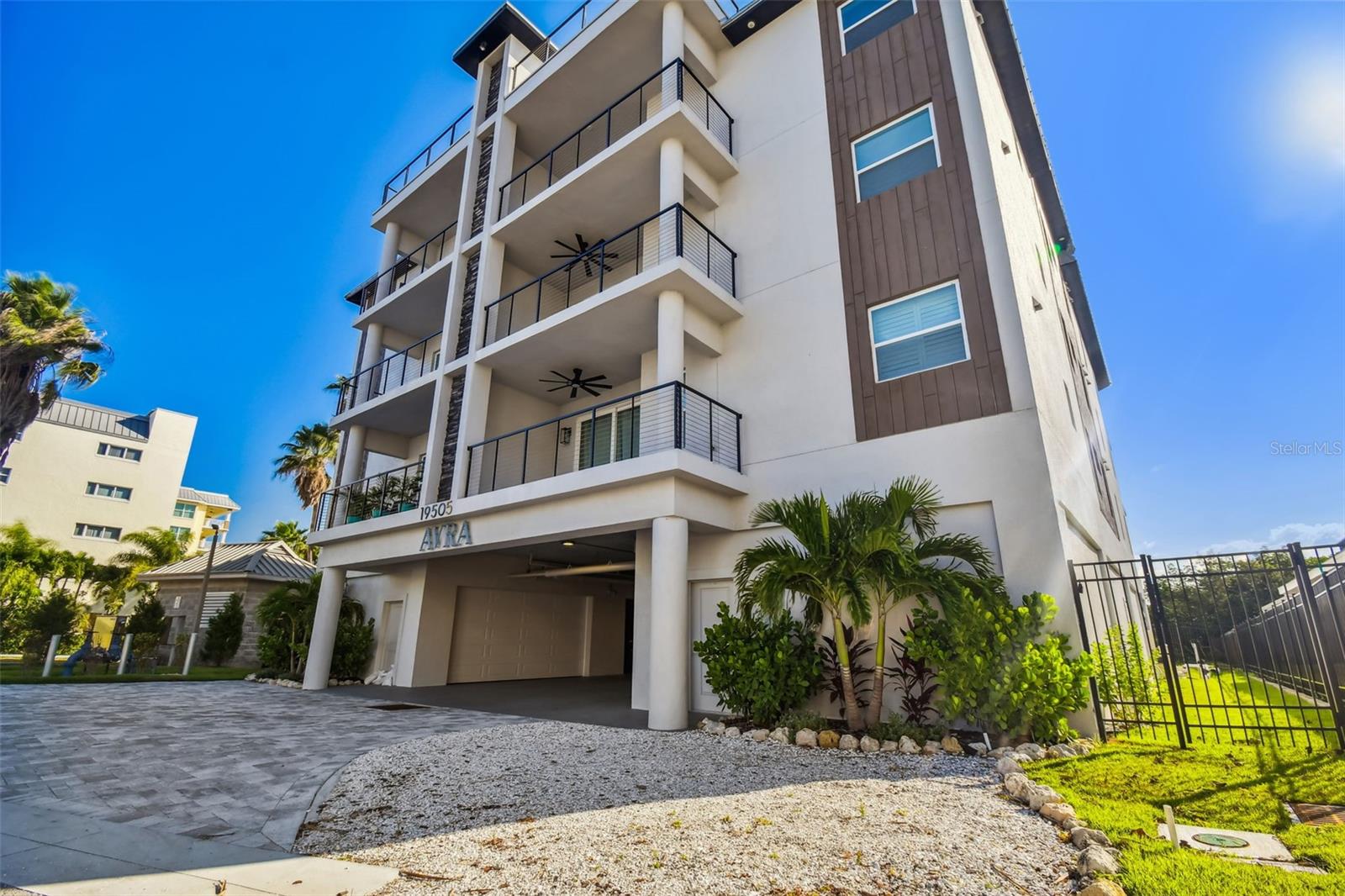 AVRA-CONDOS CONDO - Residential