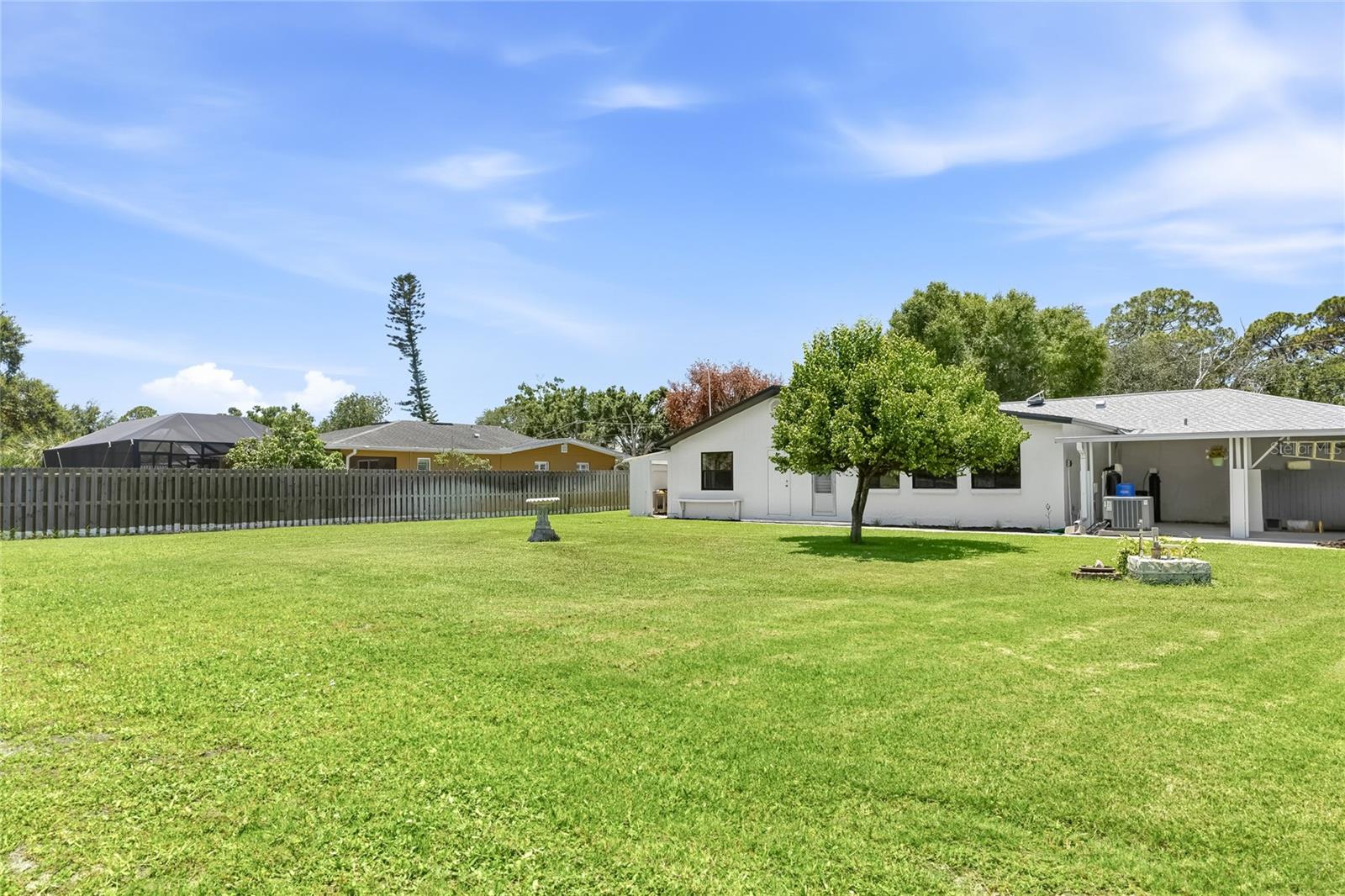 SARASOTA VENICE CO 09 37 18 - Residential