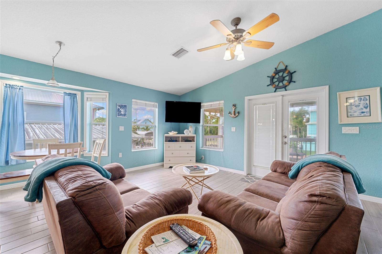 MONTEZUMA WATERS MOBILE HOME ESTATES ADD 01 - Residential