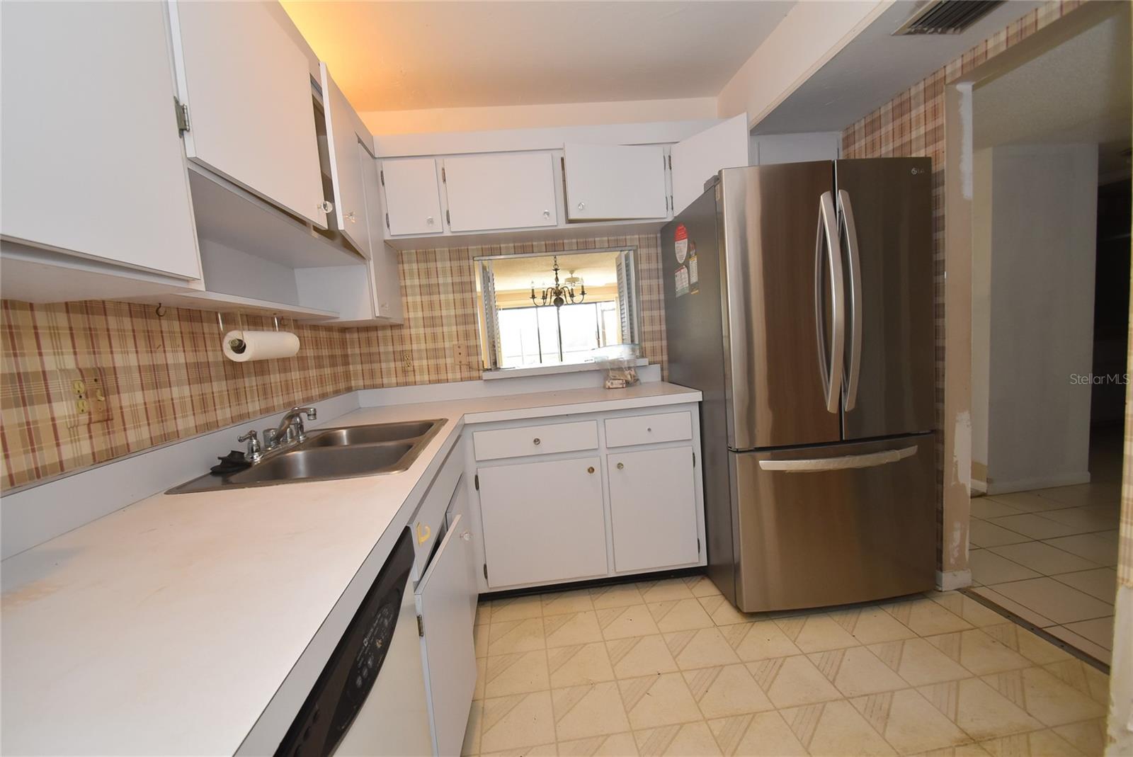 PELICAN COVE IV - Residential