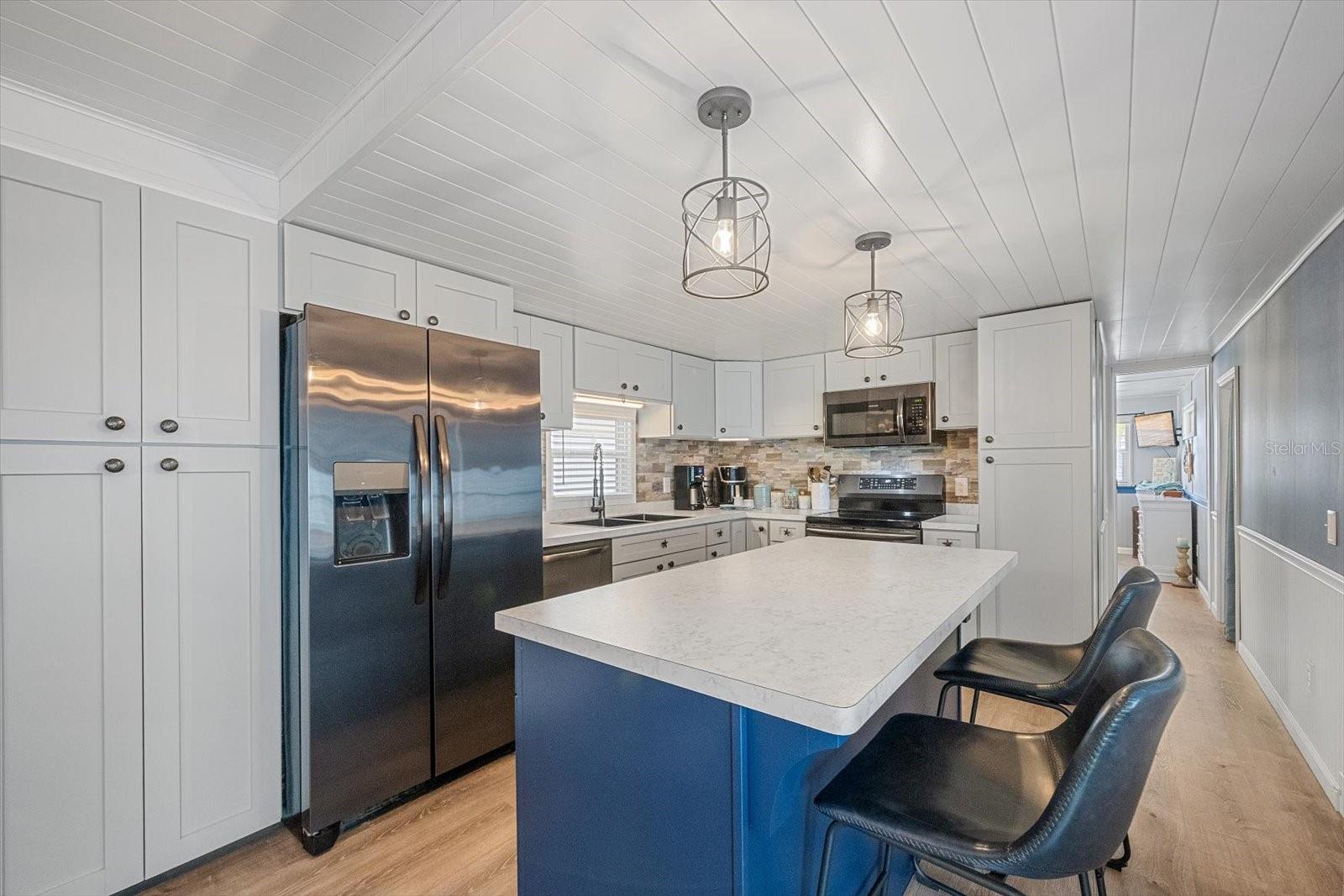 TROPIC ISLES CO-OP - Residential