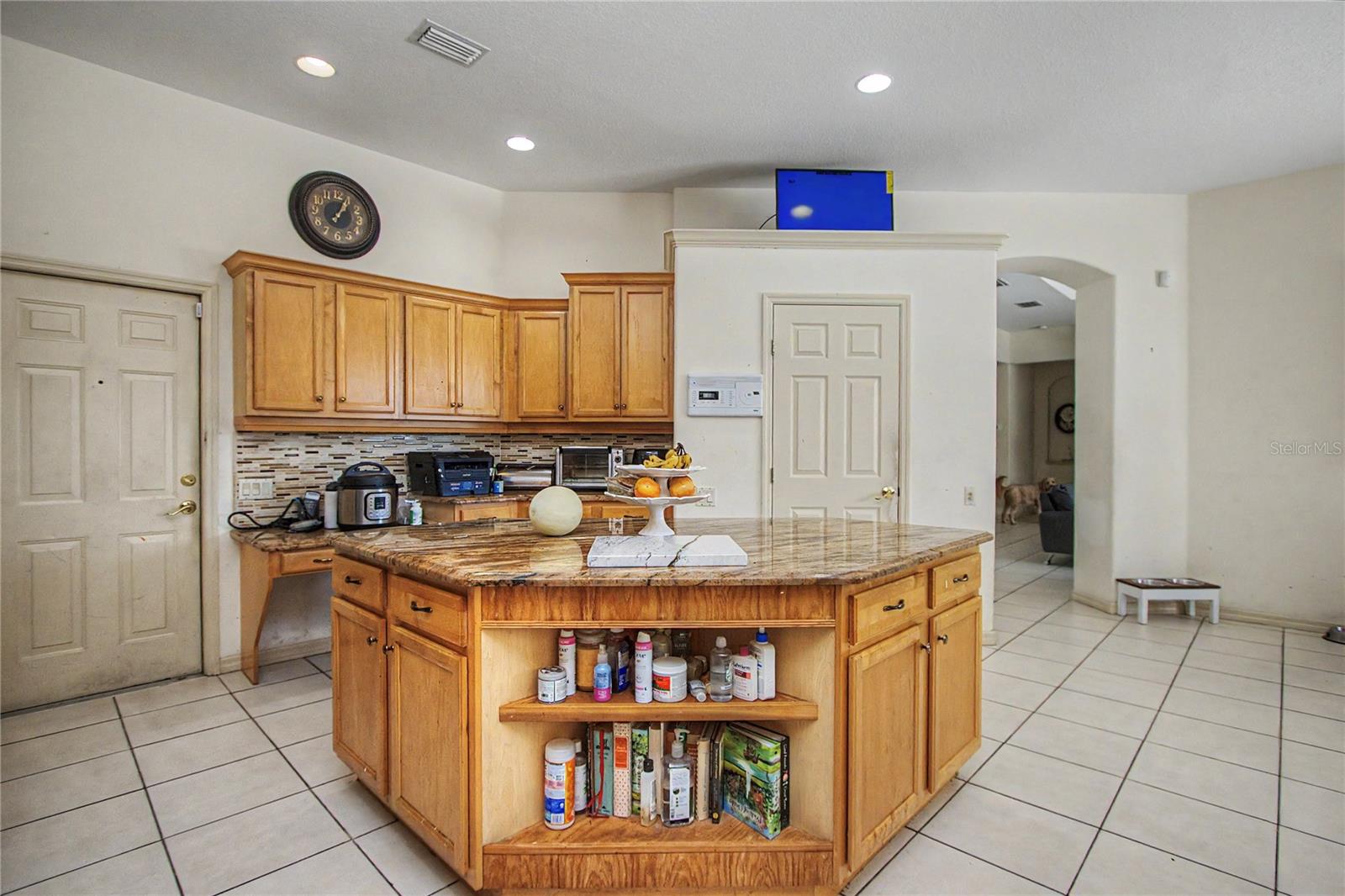 LAUREL WOOD - Residential