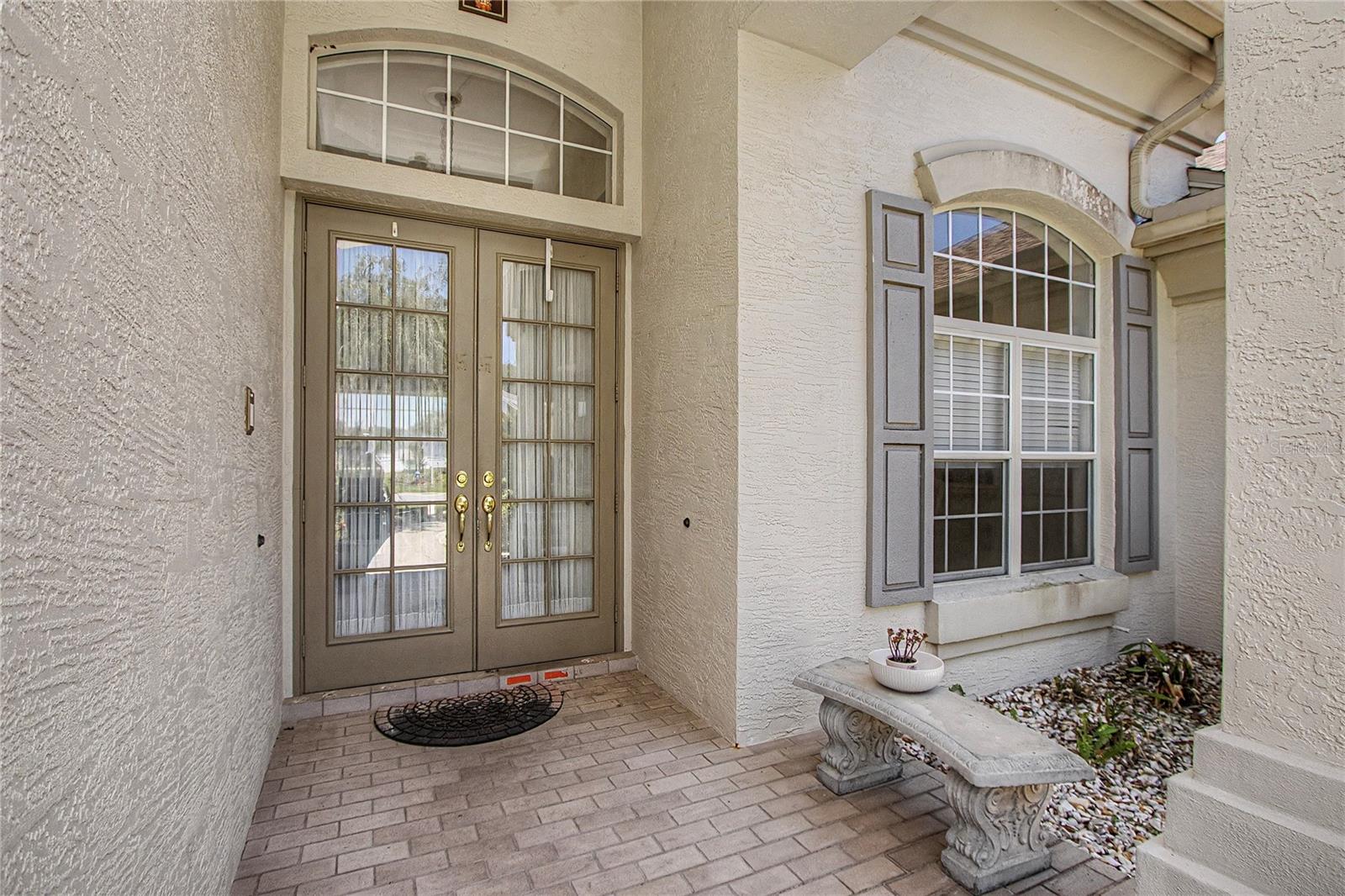 LAUREL WOOD - Residential