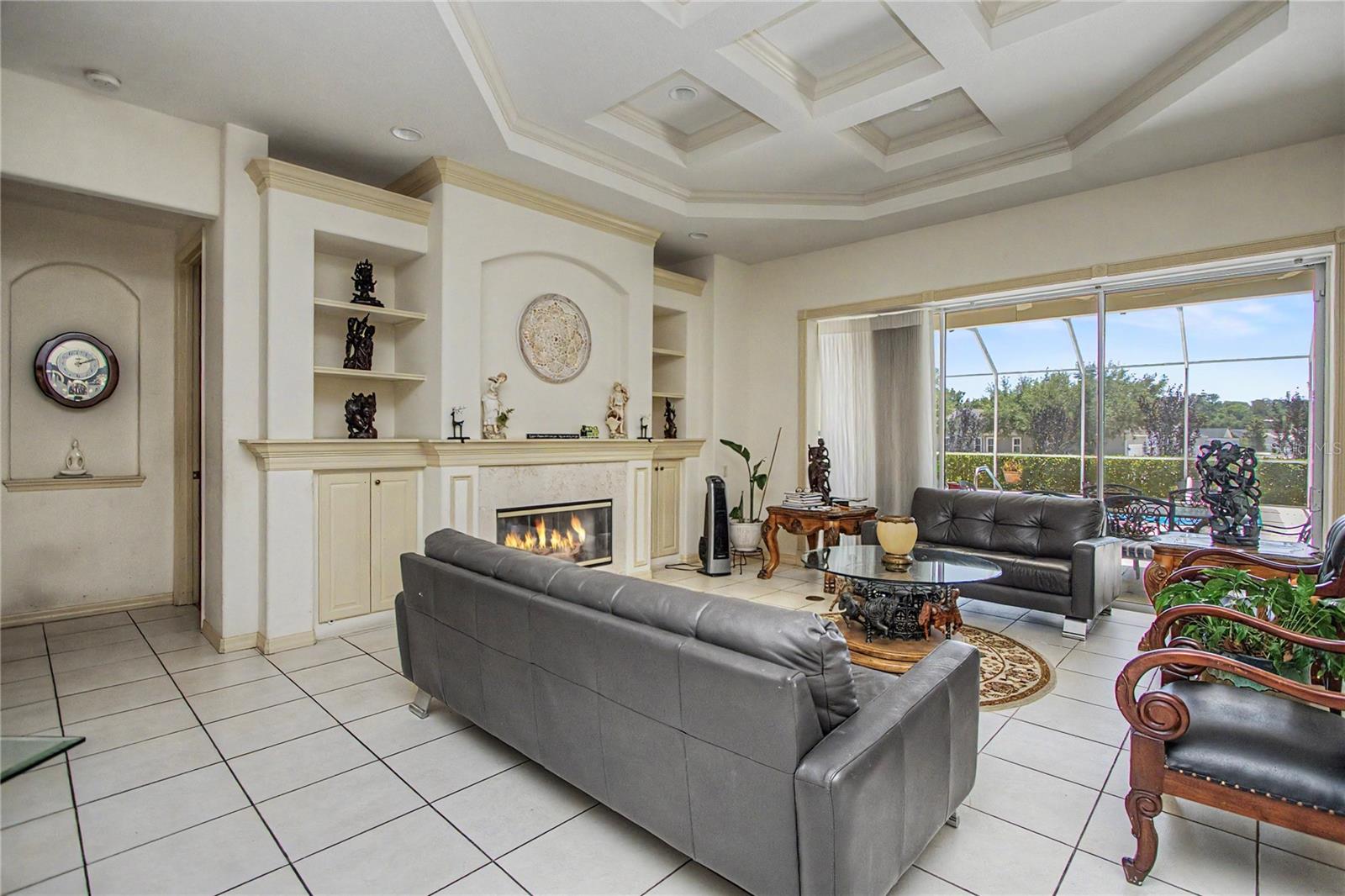 LAUREL WOOD - Residential
