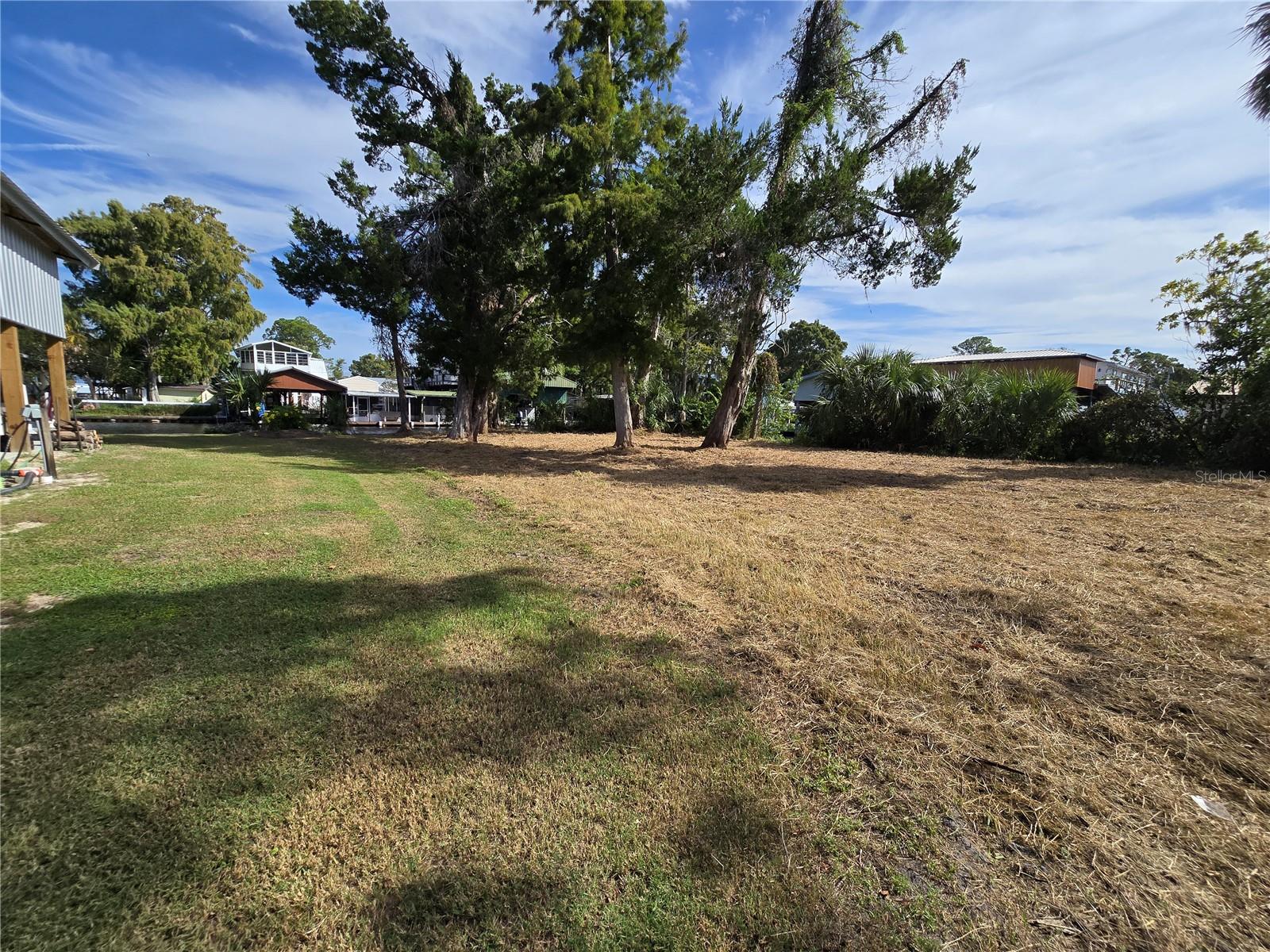 SUWANNEE SHORES ADD - Land