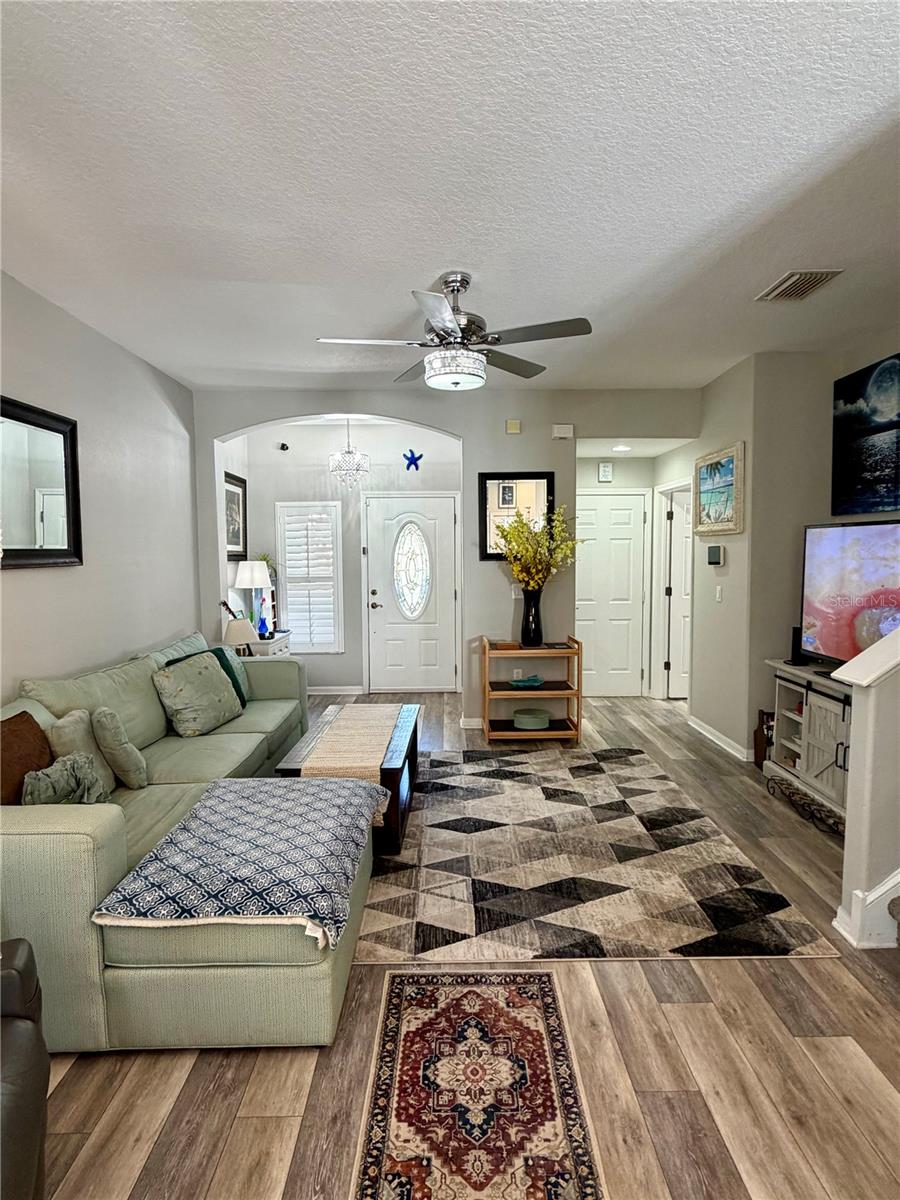 VENTANA TWNHMS AT WATERS EDGE - Residential Lease