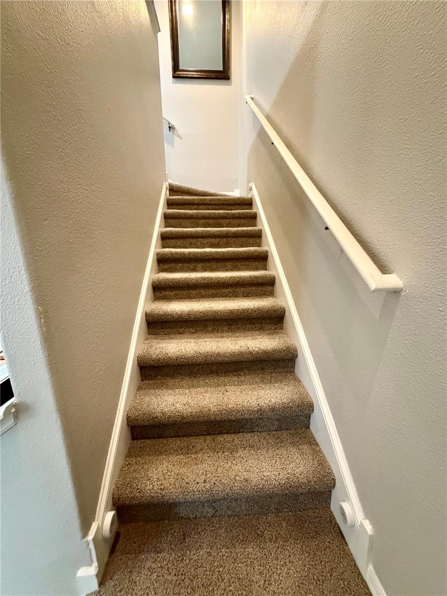 VENTANA TWNHMS AT WATERS EDGE - Residential Lease