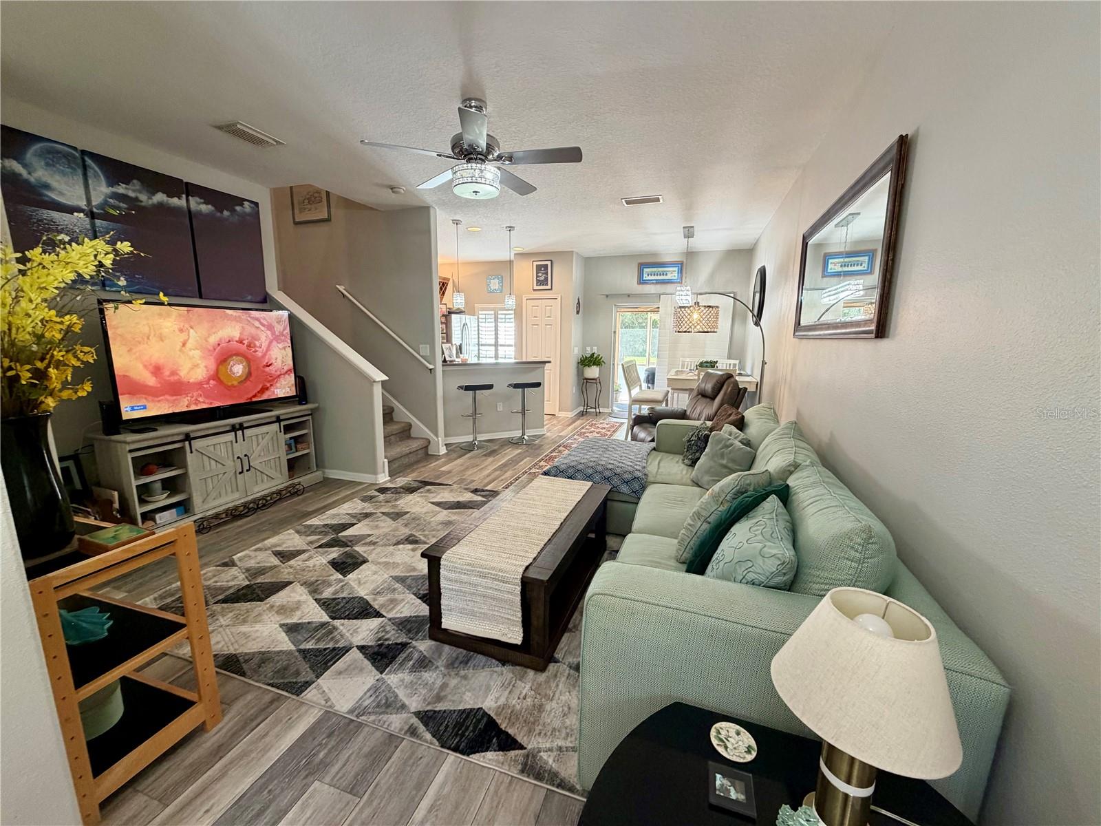 VENTANA TWNHMS AT WATERS EDGE - Residential Lease