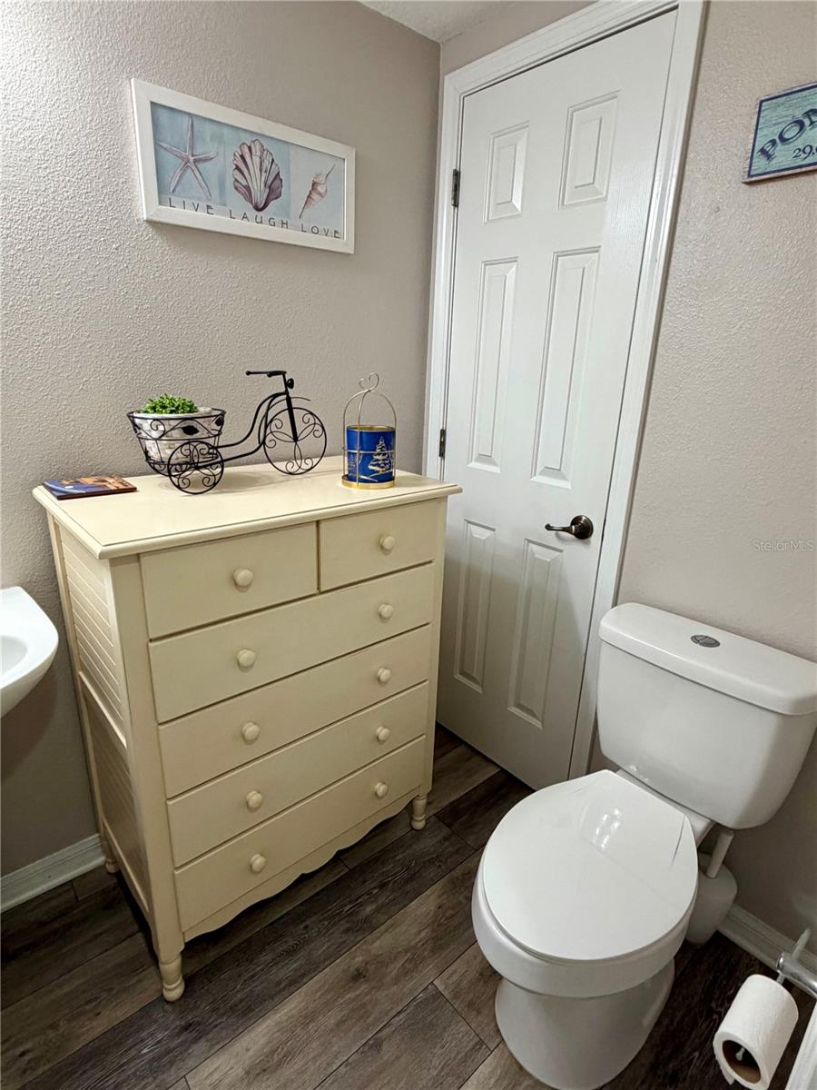 VENTANA TWNHMS AT WATERS EDGE - Residential Lease