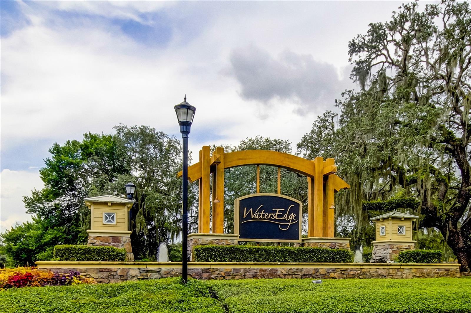 VENTANA TWNHMS AT WATERS EDGE - Residential Lease