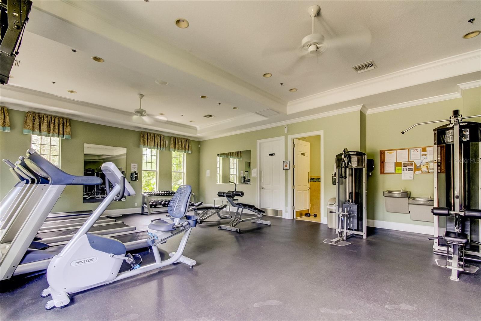 VENTANA TWNHMS AT WATERS EDGE - Residential Lease