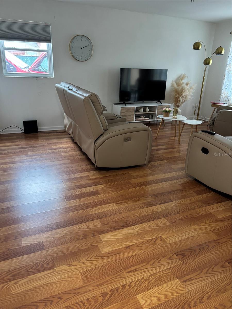 PARKWOOD - Residential
