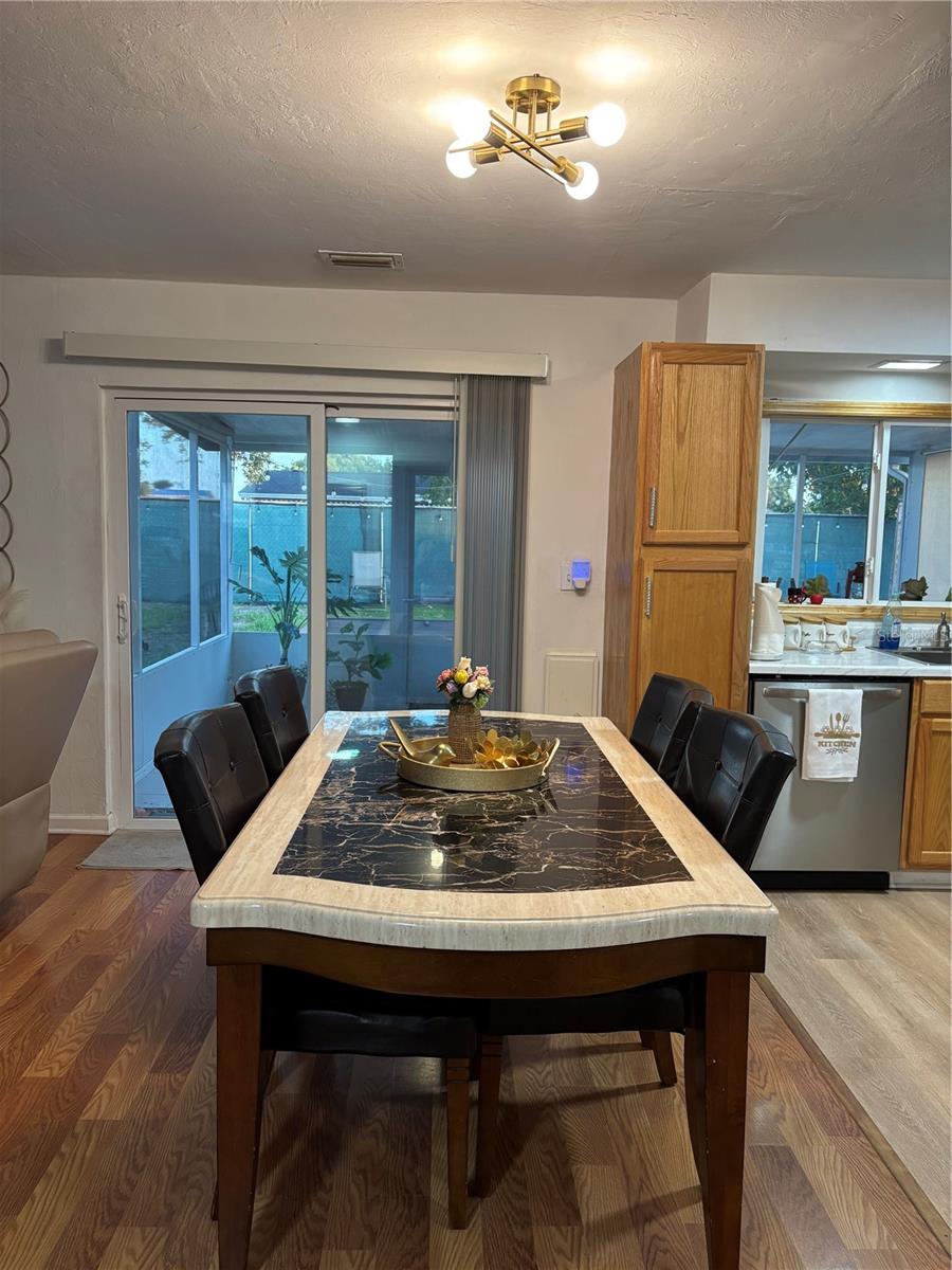 PARKWOOD - Residential