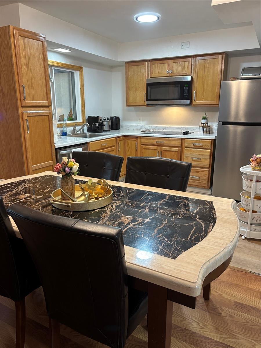 PARKWOOD - Residential