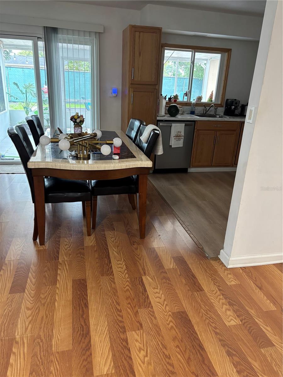 PARKWOOD - Residential