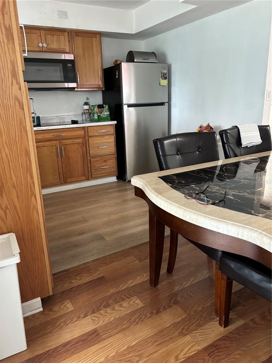 PARKWOOD - Residential