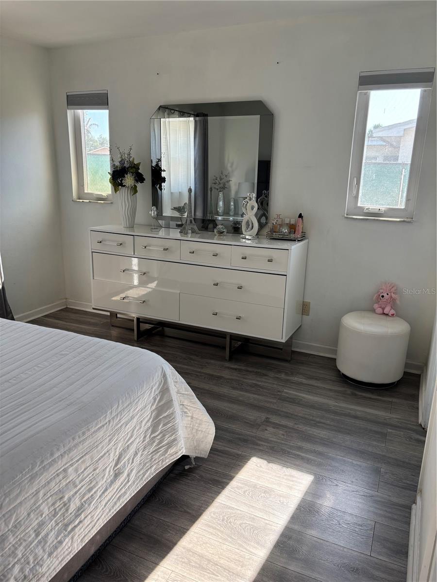 PARKWOOD - Residential
