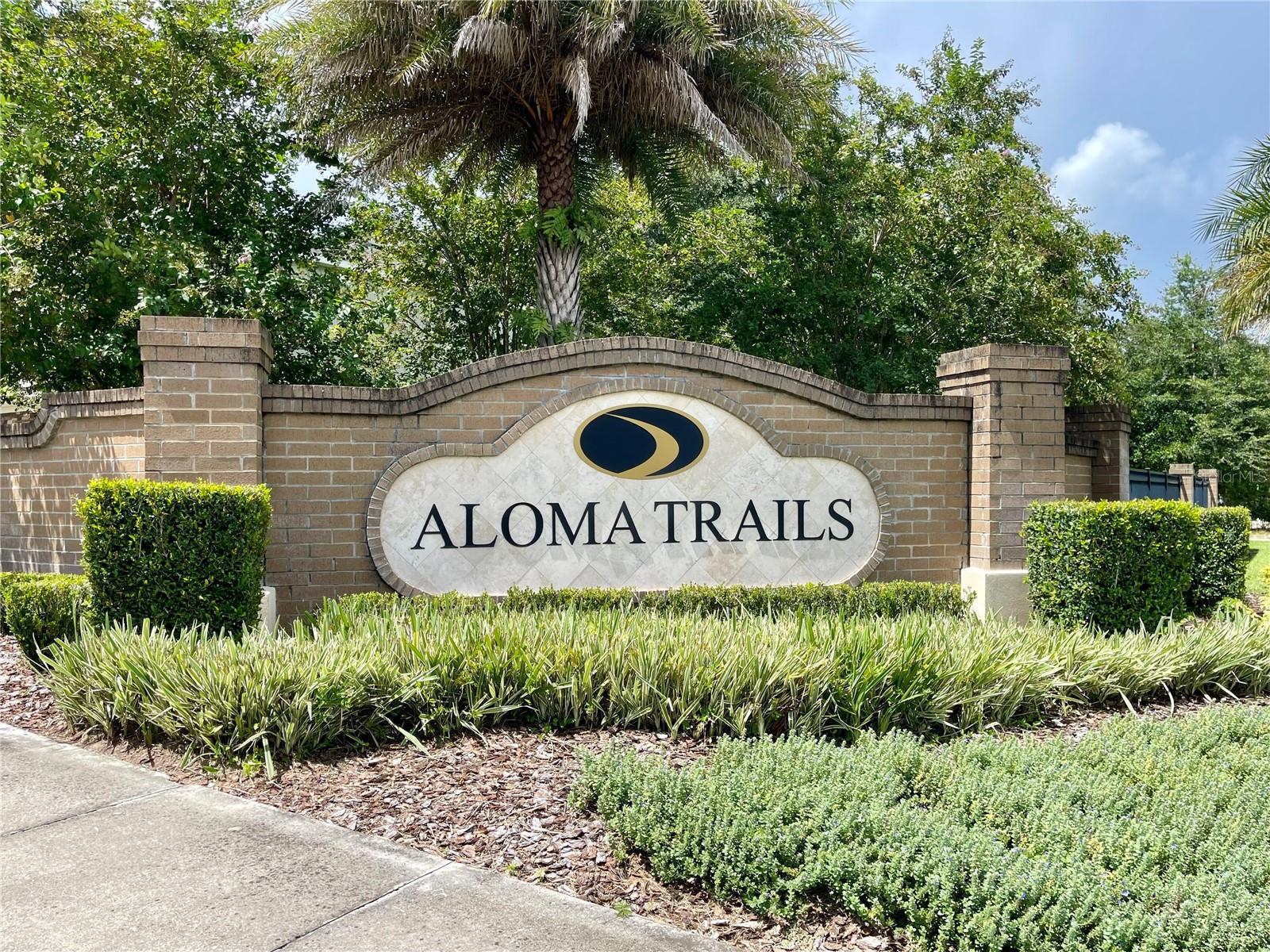 ALOMA TRAILS - Residential