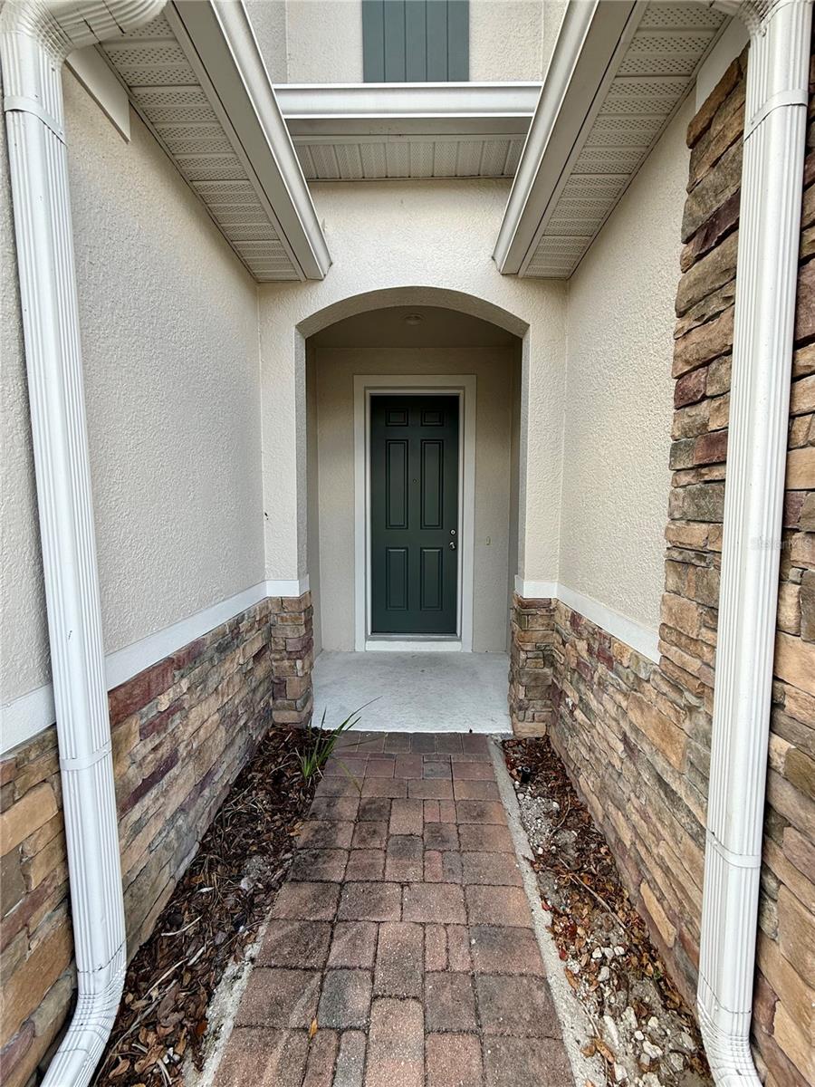 ALOMA TRAILS - Residential